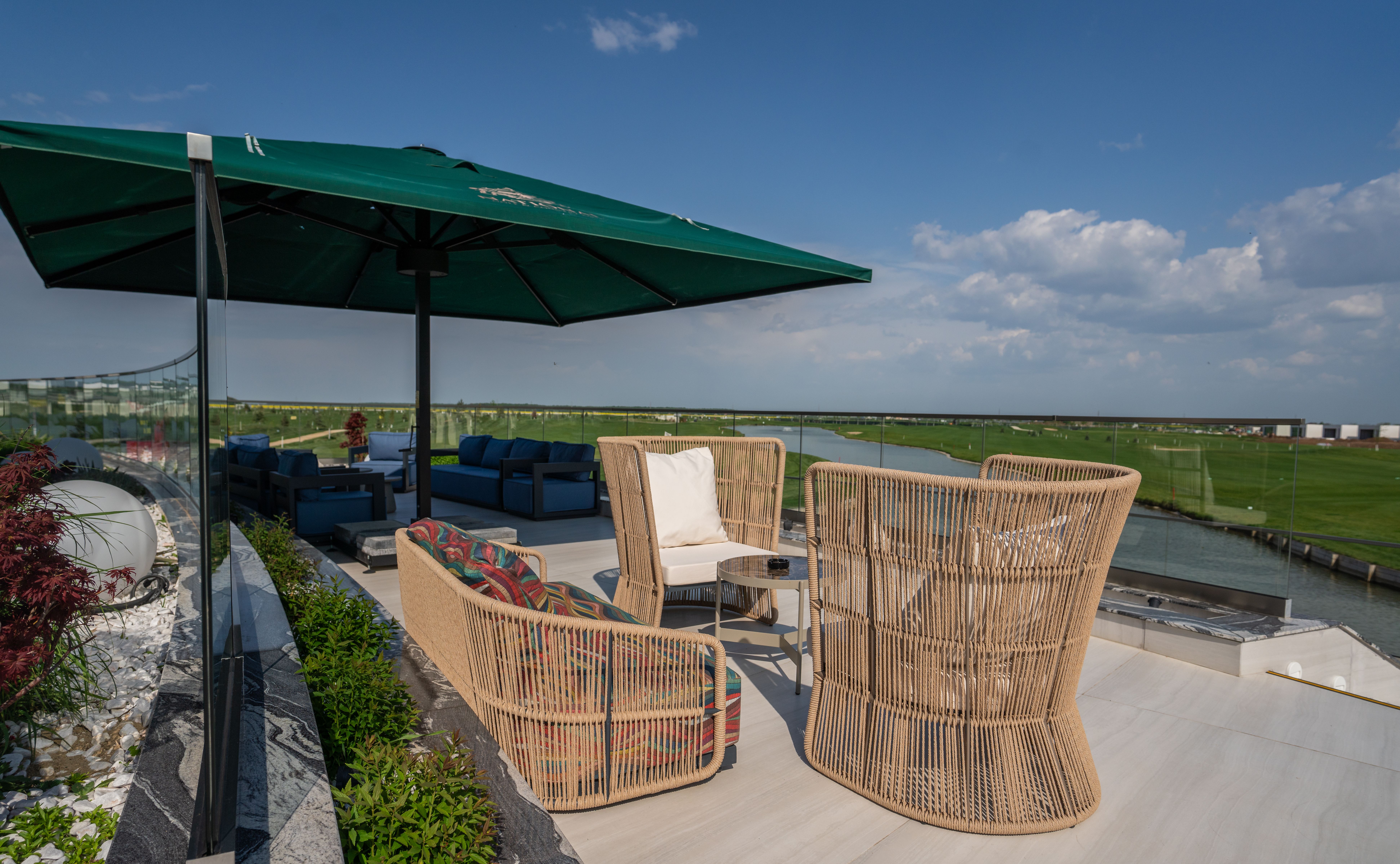 NATIONAL GOLF & COUNTRY CLUB | Apartamente